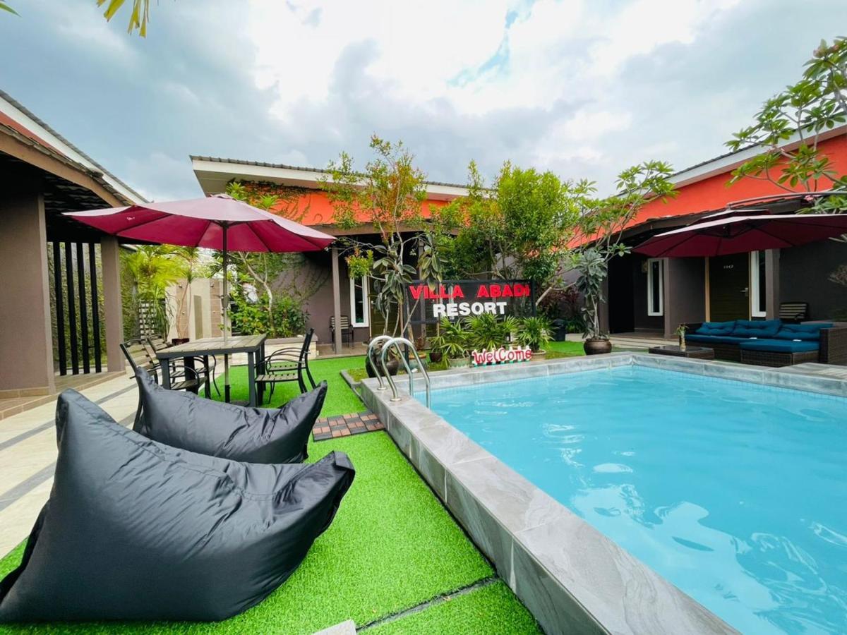 Villa Abadi Resort Pantai Cenang  Εξωτερικό φωτογραφία