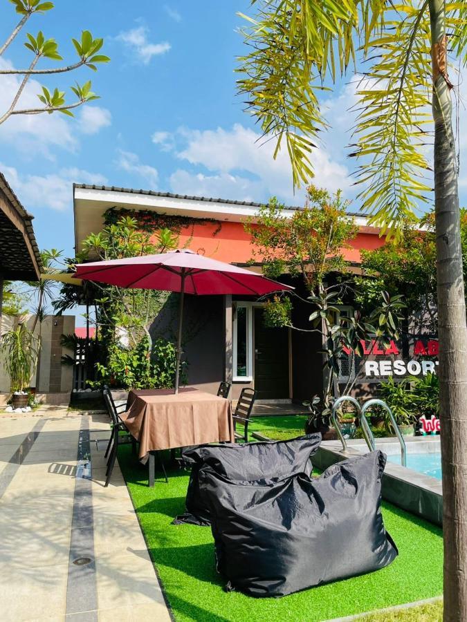 Villa Abadi Resort Pantai Cenang  Εξωτερικό φωτογραφία